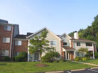 4139 Fox Run Trl APT 11, Cincinnati, OH 45255