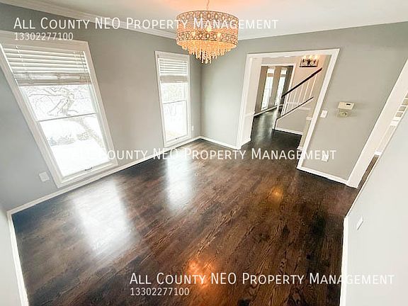 3rd image of 789 Silverberry Ln