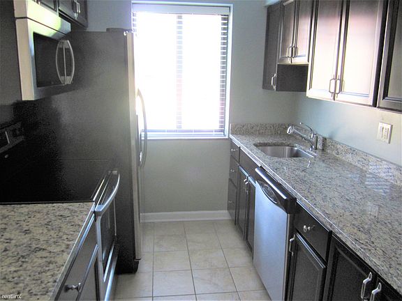 unfurnished kitchen