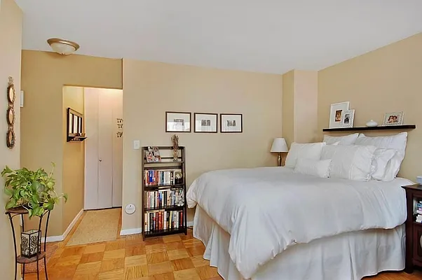 Rented by Town Residential | media 13