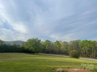 6161 Willowbottom Rd, Hickory, NC 28602