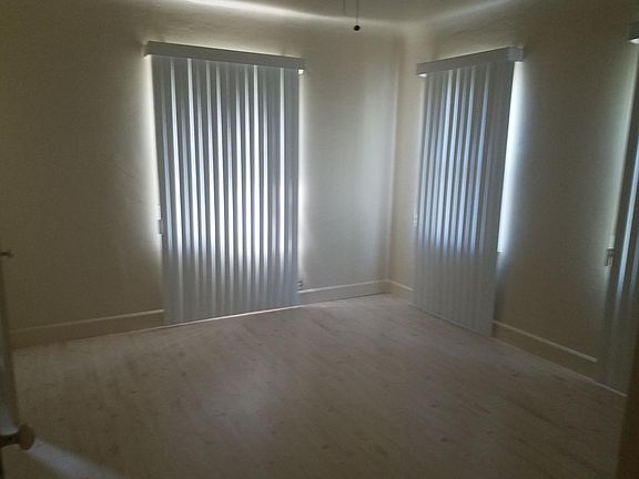 5th image of 1480 N Harrison Ave