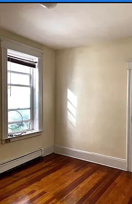 Rented by Metropolis International Realty Inc. | media 12