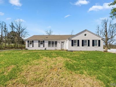 1050 Kehrs Mill Rd, Ballwin, MO, 63011