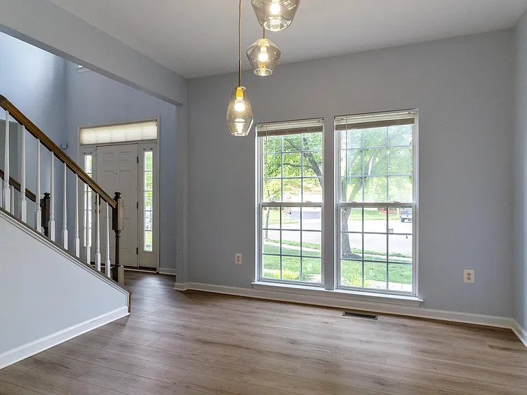 9646 Bergamont Ct — Photo 8