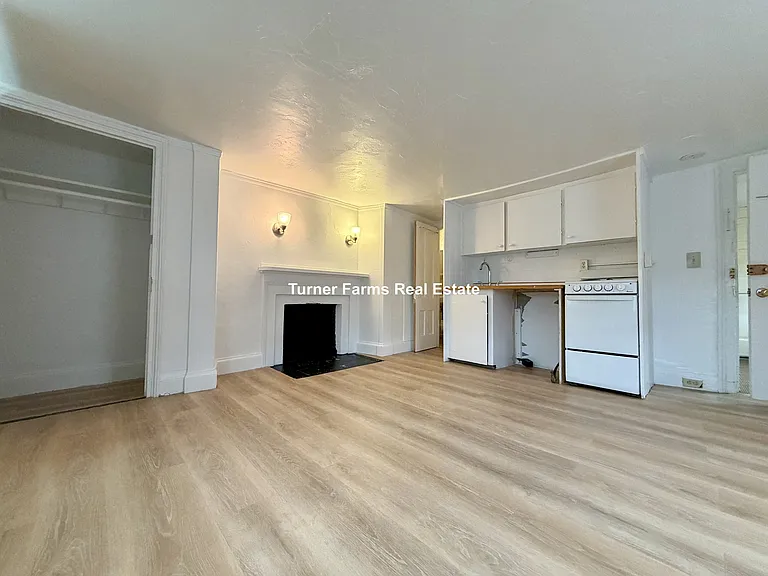 58 Anderson St #7 — Photo 8