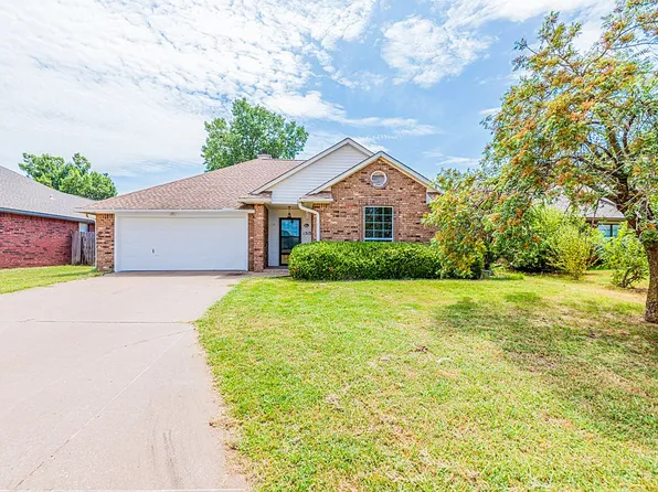 1213 E Dell Ave, Stillwater, OK 74075