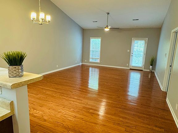 2nd image of 7722 Ellisville Ln