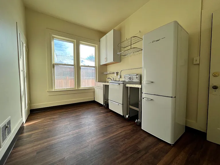 340 Jefferson St #103 — Photo 5