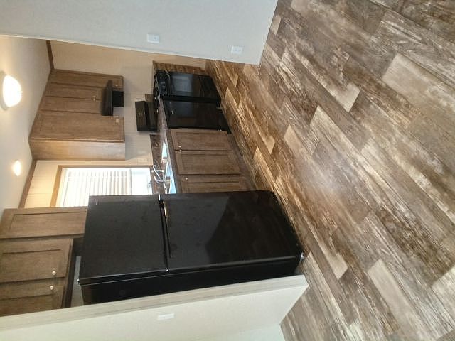 1st image of 4924 Michigan Dr #142