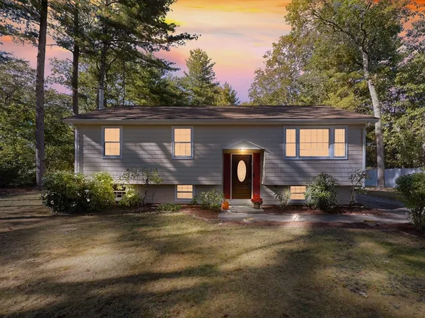 493 Gorwin Dr, Holliston, MA 01746