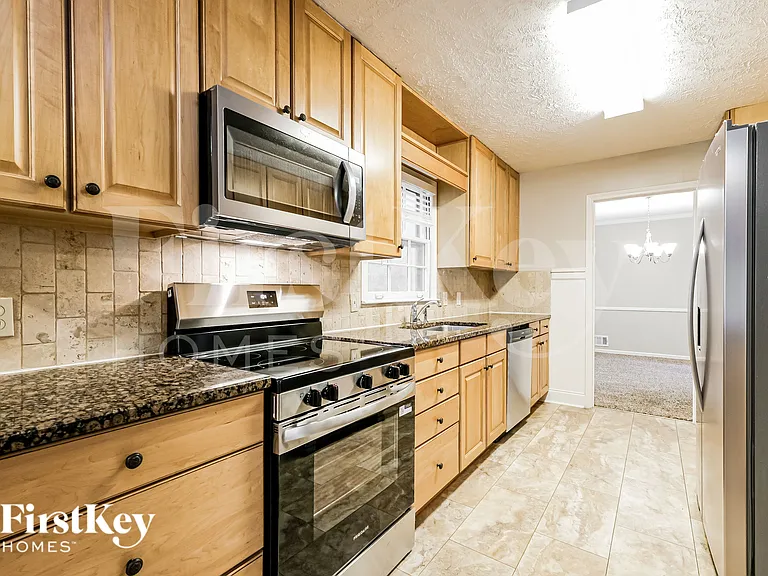 5659 Fern Creek Dr — Photo 9