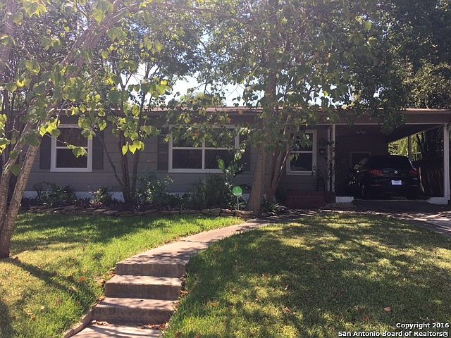 1st image of 642 Sumner Dr