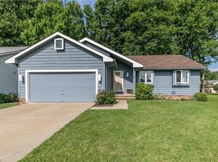 4101 Polo Park Dr, Willoughby, OH 44094