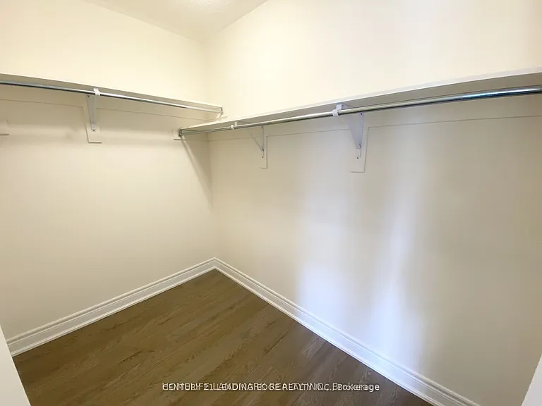 2 Phillipsen Way — Photo 14