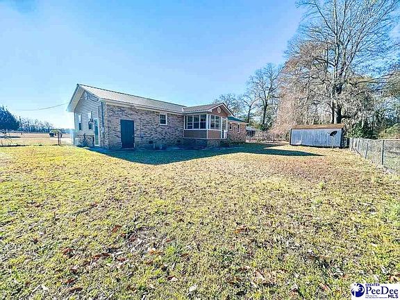 3rd image of 1157 Maple St