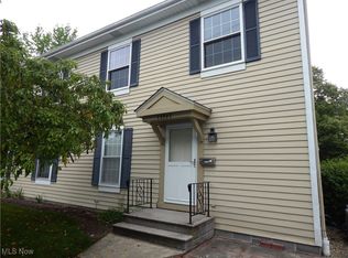 7390C Foxmill Rd, Mentor, OH 44060