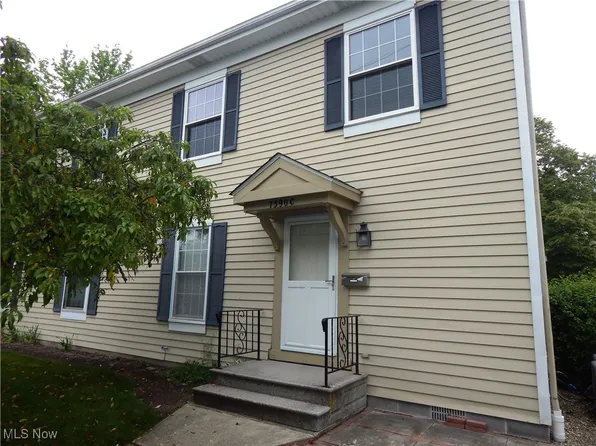 7390C Foxmill Rd, Mentor, OH 44060