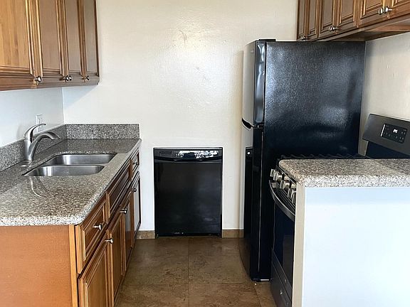 5th image of 5 Quincy Ave APT A