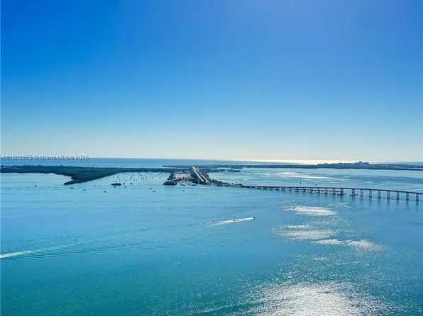 1300 Brickell Bay Dr APT 2608, Miami, FL 33131