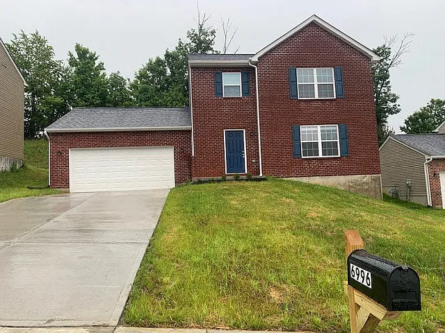 Floor plan 6996 Lucia Dr Burlington KY 41005