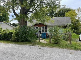 2 Lenora Ave, Indianapolis, IN 46231