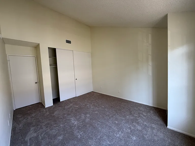 1122 Campbell St #1 — Photo 18