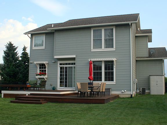 2nd image of 2135 McCormick Trl
