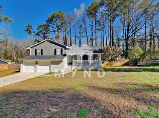 1505 Diplomat Dr, Riverdale, GA 30296