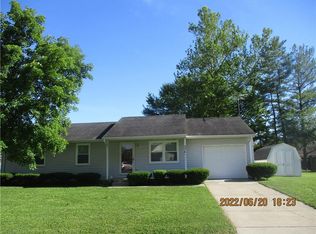 2361 Farmstead Dr, Columbus, IN 47201