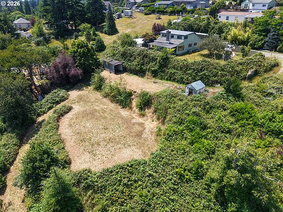 4th image of 93718 Buchanan Ln