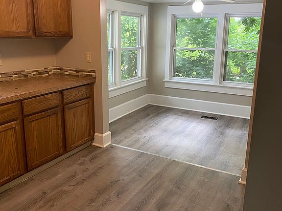 Dining Area off kitchen