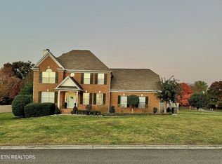 6607 Provincial Dr, Knoxville, TN 37909