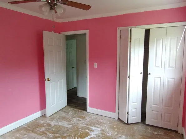 7725 Ovaldale Dr, North Charleston, SC 29418