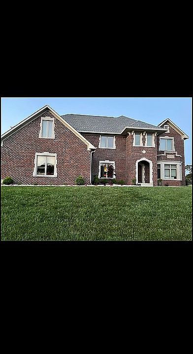 2nd image of 726 Penny Ln