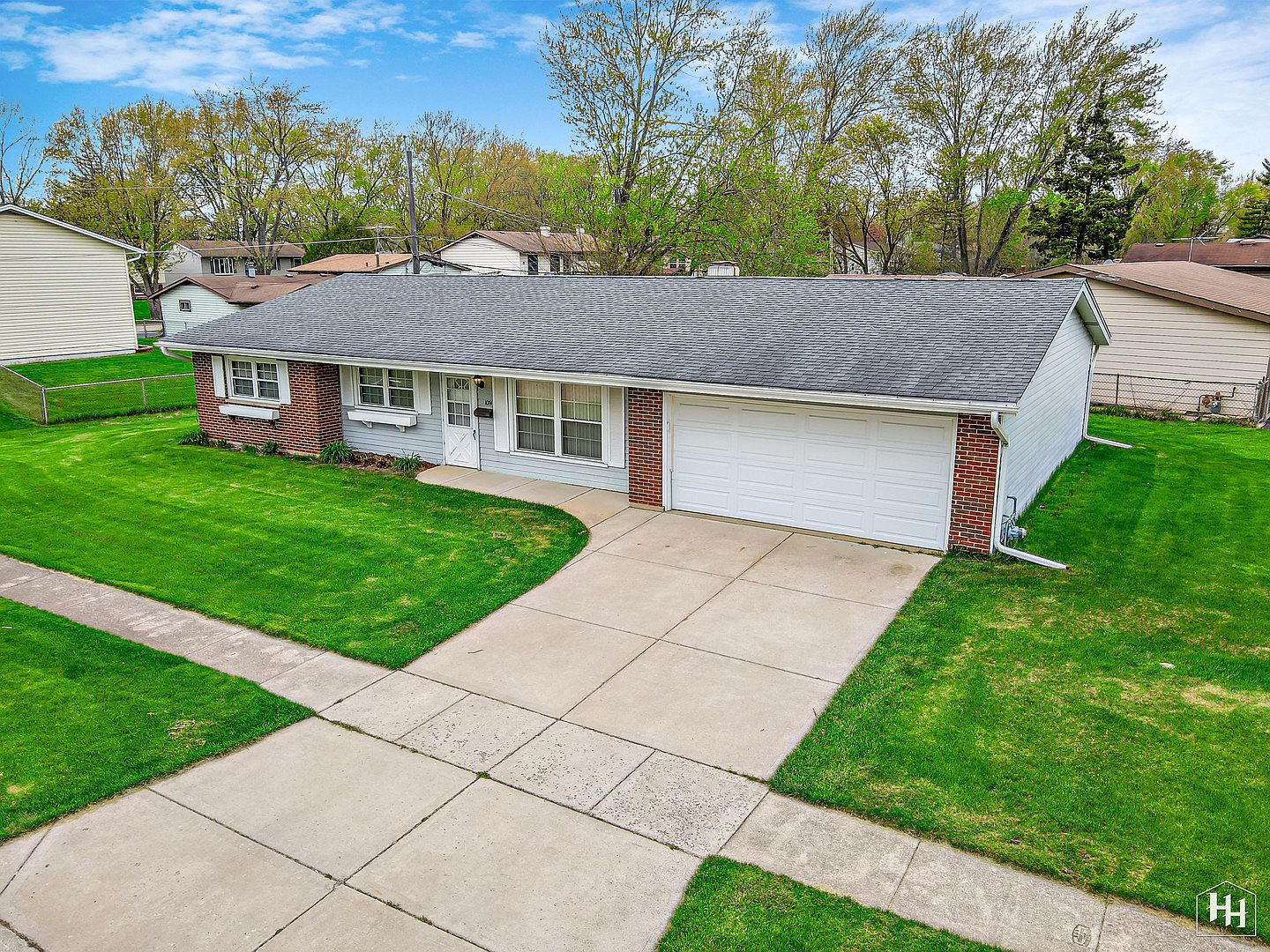1074 Westchester Dr, Hanover Park, IL 60133 Zillow