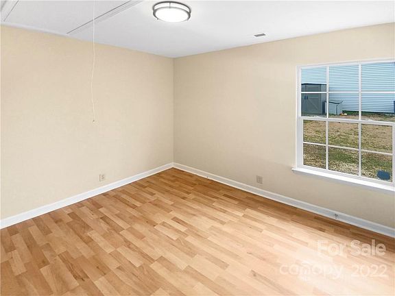3rd image of 4708 Pickford Ct