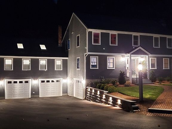 2nd image of 40 Boxwood Ln