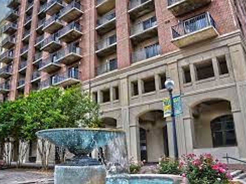 1st image of 215 W College Ave APT 205