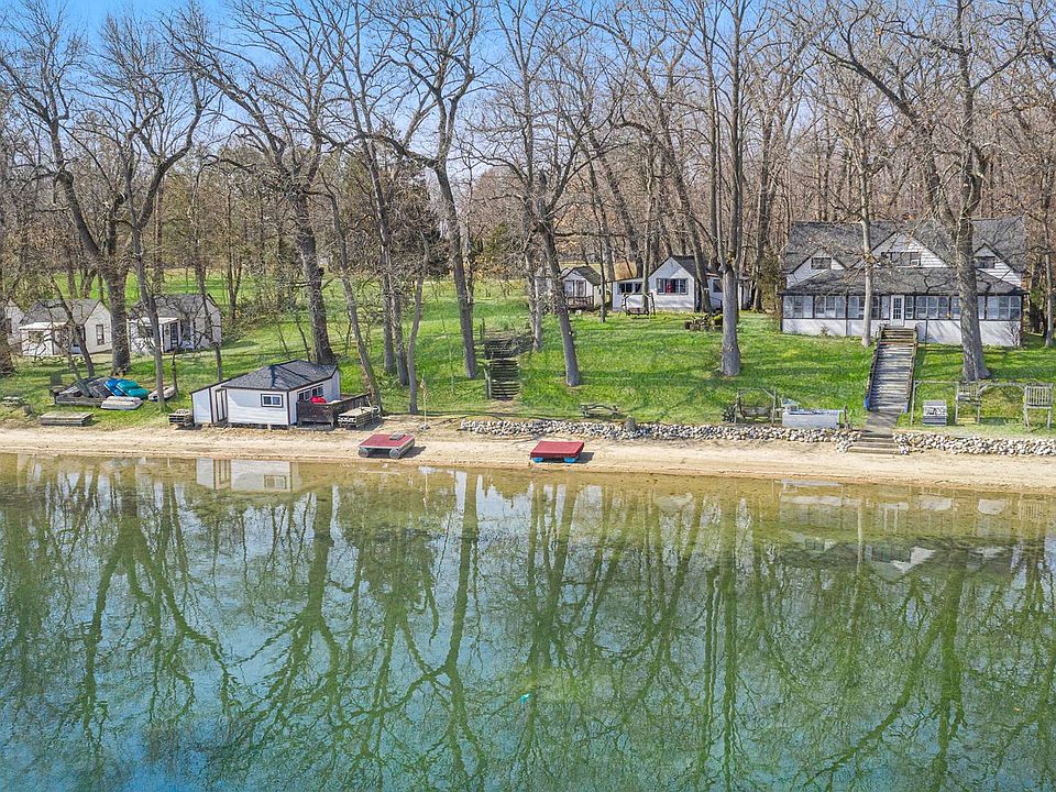 58881 46th St, Lawrence, MI 49064 Zillow