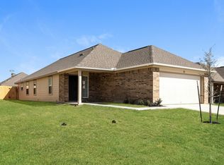 208 Fallow Deer Dr, Huntsville, TX 77320