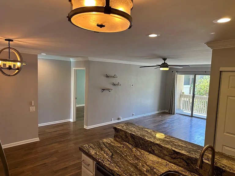 4600 Lamont St #234 — Photo 2