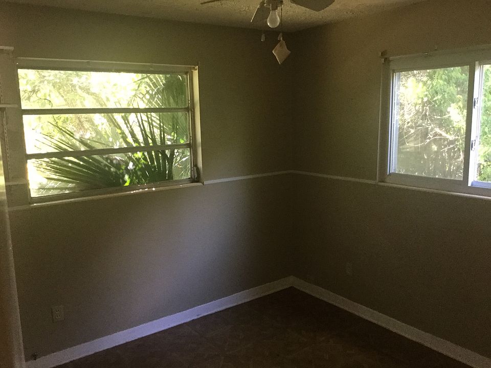 1st image of 918 Twinbrook Ave
