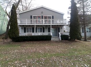 7026 Breezy Point Rd, Waterford, WI 53185