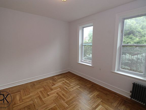 3rd image of 298 Eckford St #2A