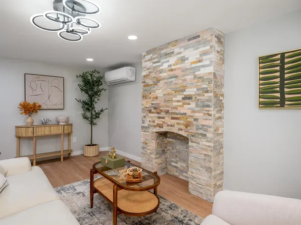 70 Bowers Street image 14 of 35