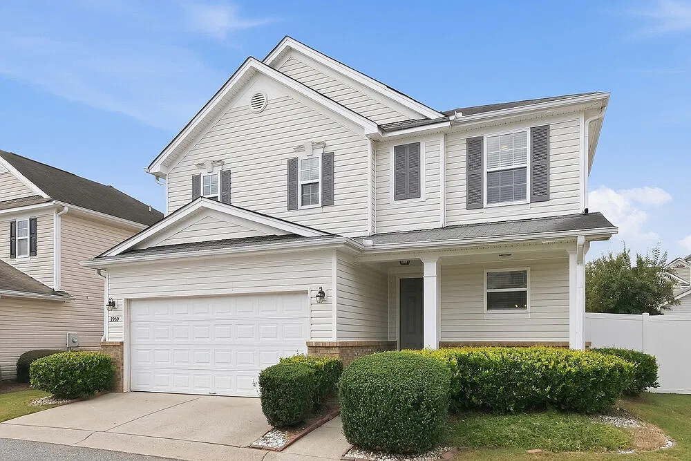 3 bed, 2.5 bath, 1655 sqft, $1,890 — Photo 4
