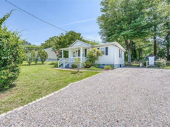 2nd image of 19 N Kalmia Ave