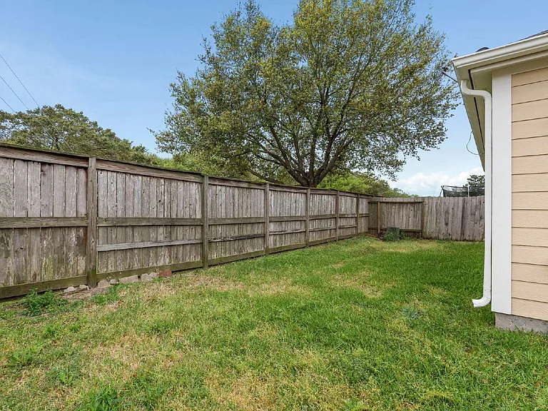 14703 Briceland Springs Dr — Photo 18