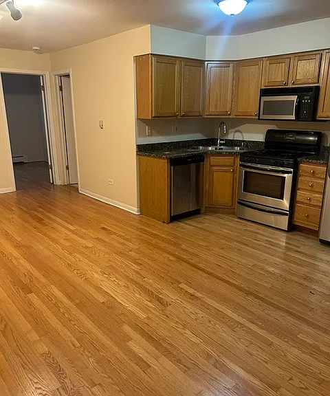 4056 N California Ave — Photo 13